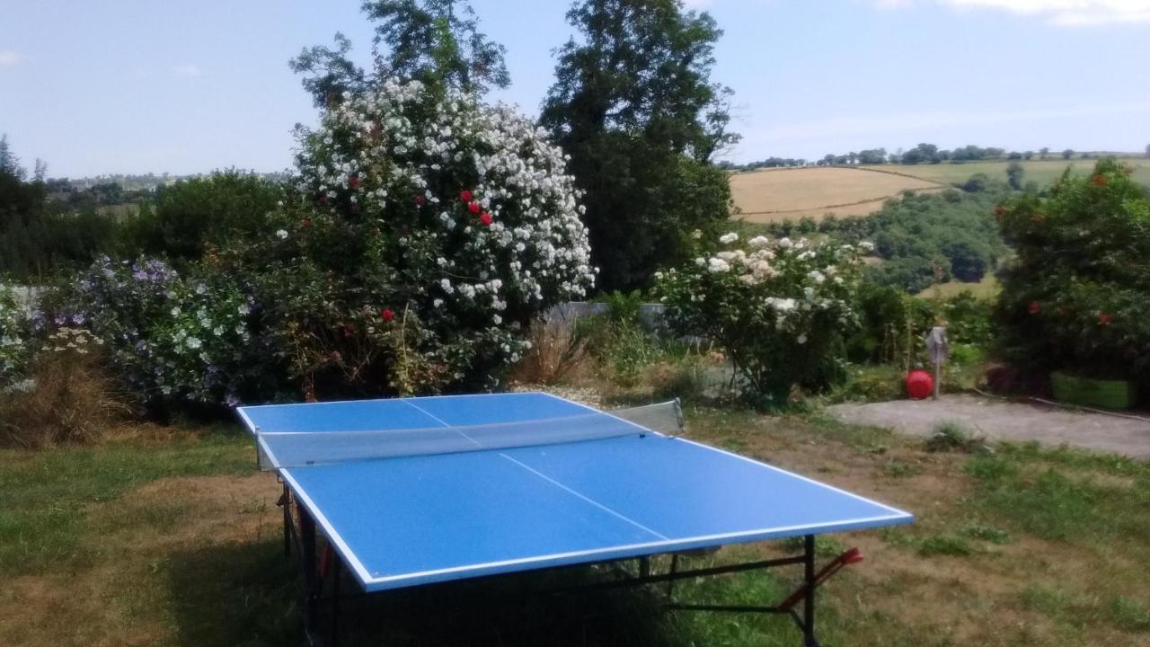 maison piscine privée proche de Rodez Cassagnes-Bégonhès Extérieur photo