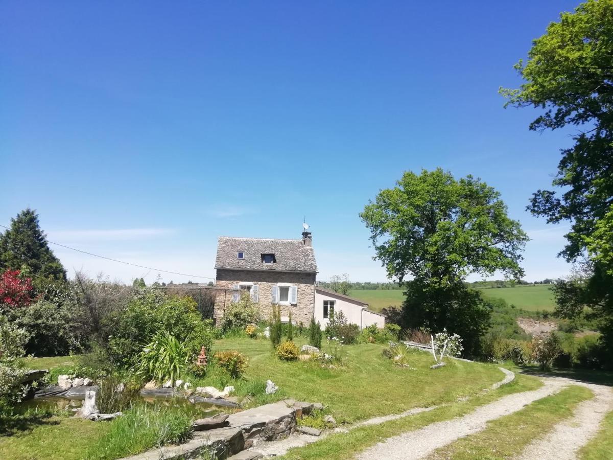 maison piscine privée proche de Rodez Cassagnes-Bégonhès Extérieur photo