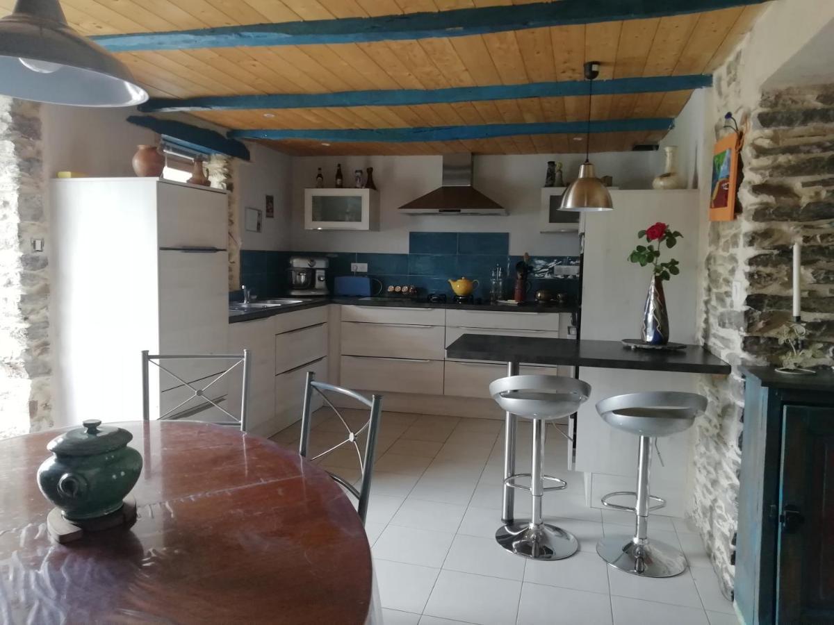 maison piscine privée proche de Rodez Cassagnes-Bégonhès Extérieur photo